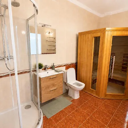 Ivana - Free Parking Apartment *